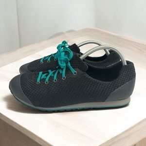 Clarks Outdoor Women's Indium
Oxford, Black, 12M